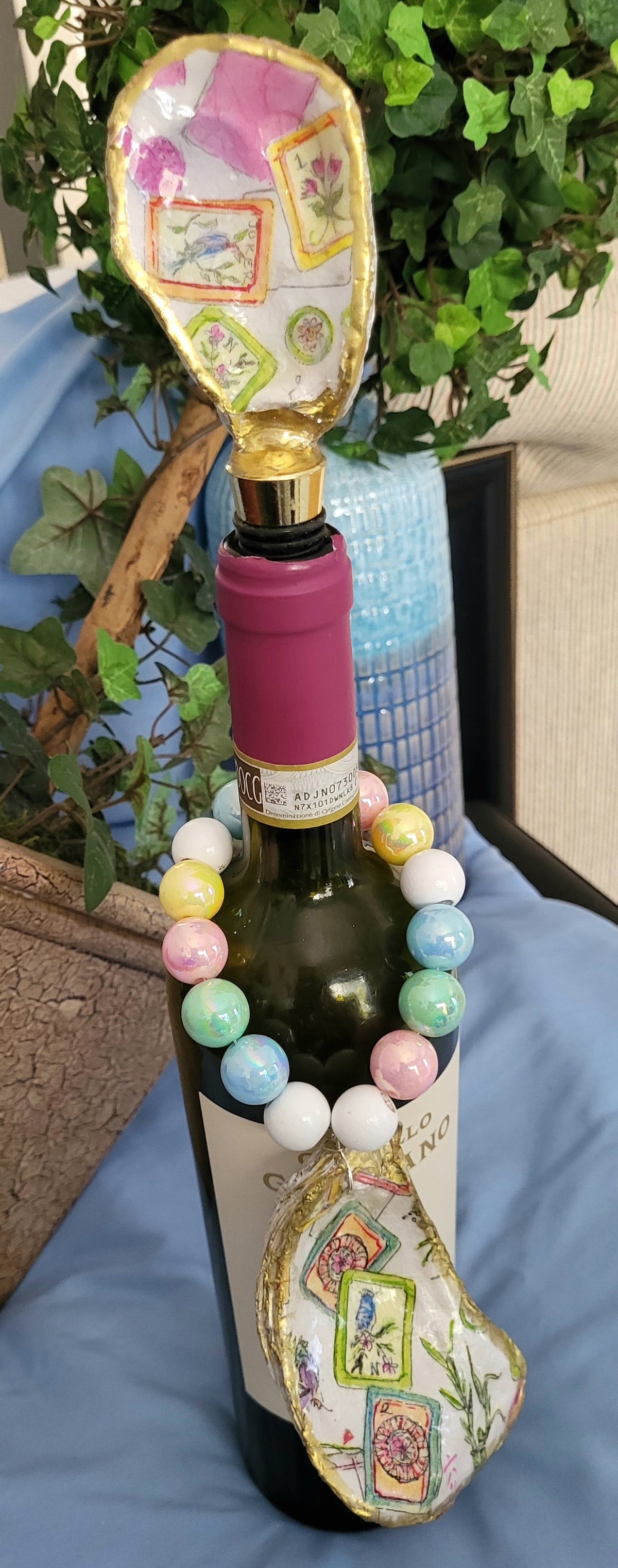 Bottle Stopper and Neck Charm Set